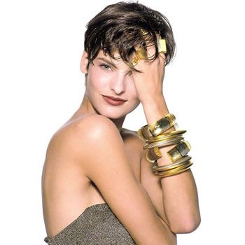 Linda Evangelista Fashion Model Biography, Hot Pictures Gallery
