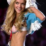 Lindsay Ellingson