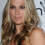 Hot Model Molly Sims