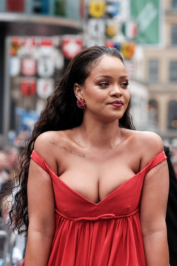 Rihanna and Cara Delevingne Wear Plunging Necklines at Valerian Screening in Paris