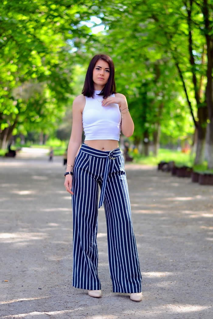 20 Stylish Summer Outfit Ideas with Wide Leg Pants - Designerz Central