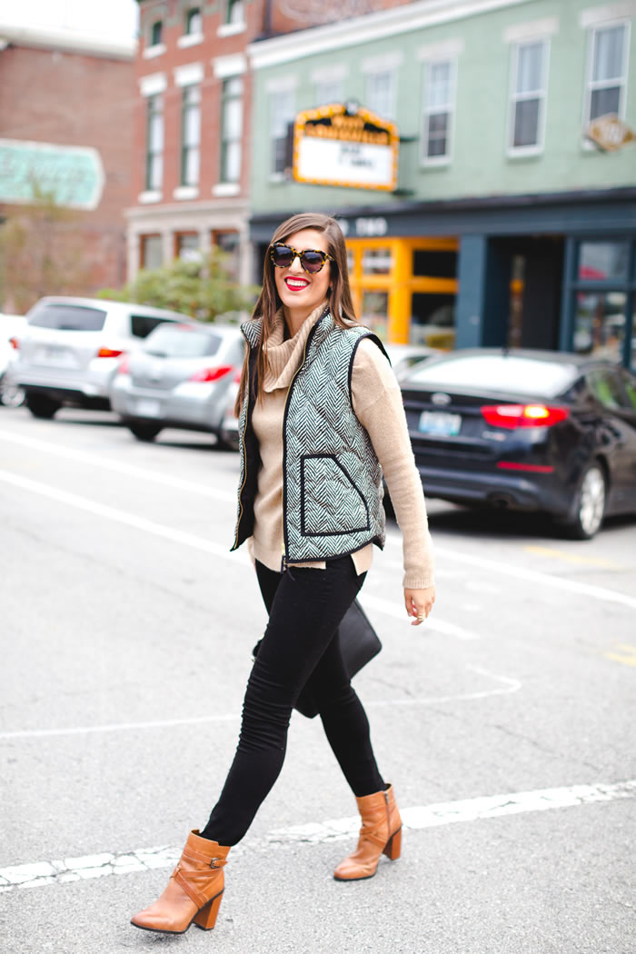 10 Preppy Fall Outfit Ideas Perfect for This Season