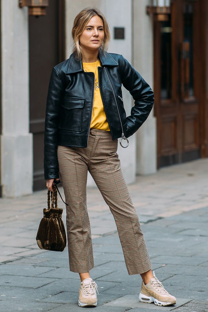 High-Waisted Pants are Spring 2018 Must-Have- 7 Stylish Outfit Ideas