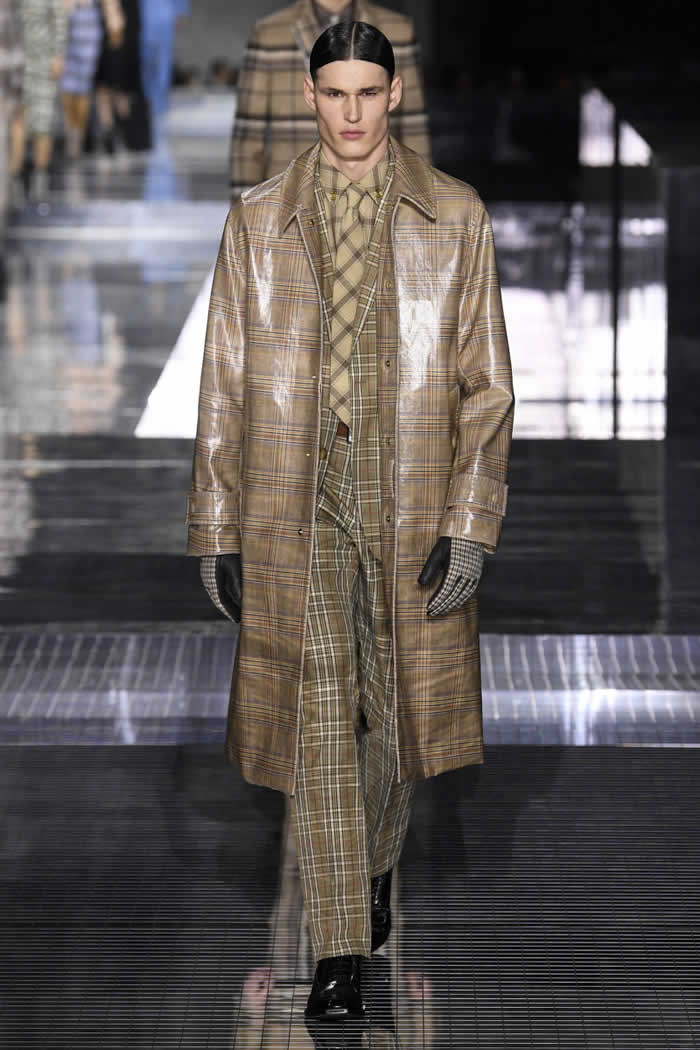 Burberry RTW Fall Collection 2020