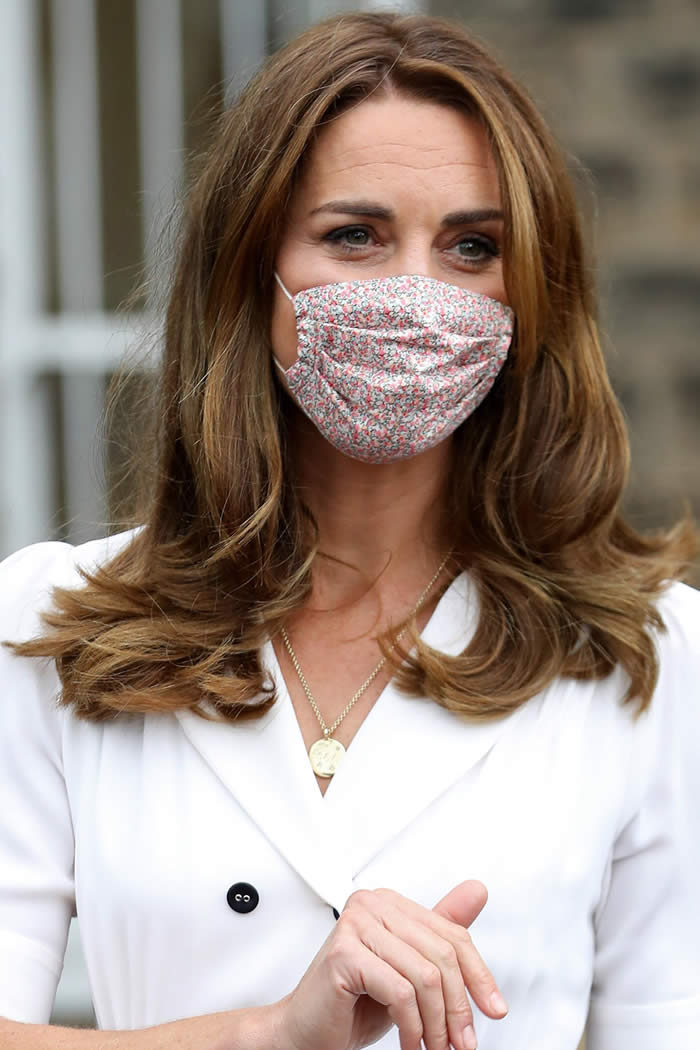 Kate Middleton in TEARS at Coronavirus Horror as she Steps ...