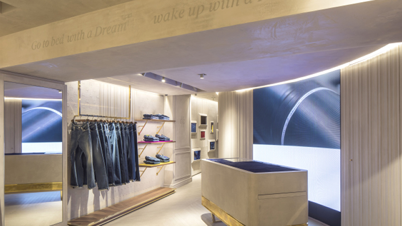 Jacob Cohën Bets on Refreshed Design Grow Internationally