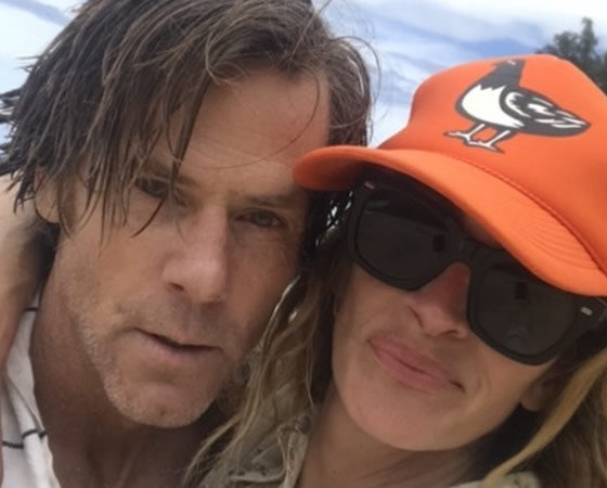 Julia Roberts Share Photo With Daniel Moder