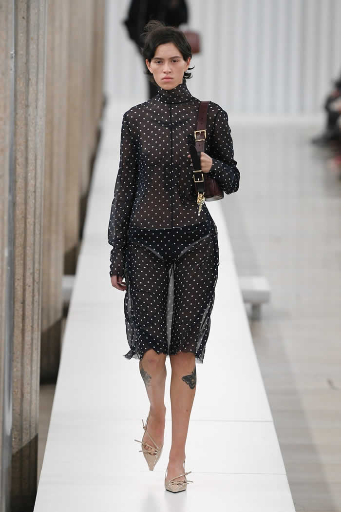 Miu Miu Fall 2023 Ready-to-Wear Collection (35)