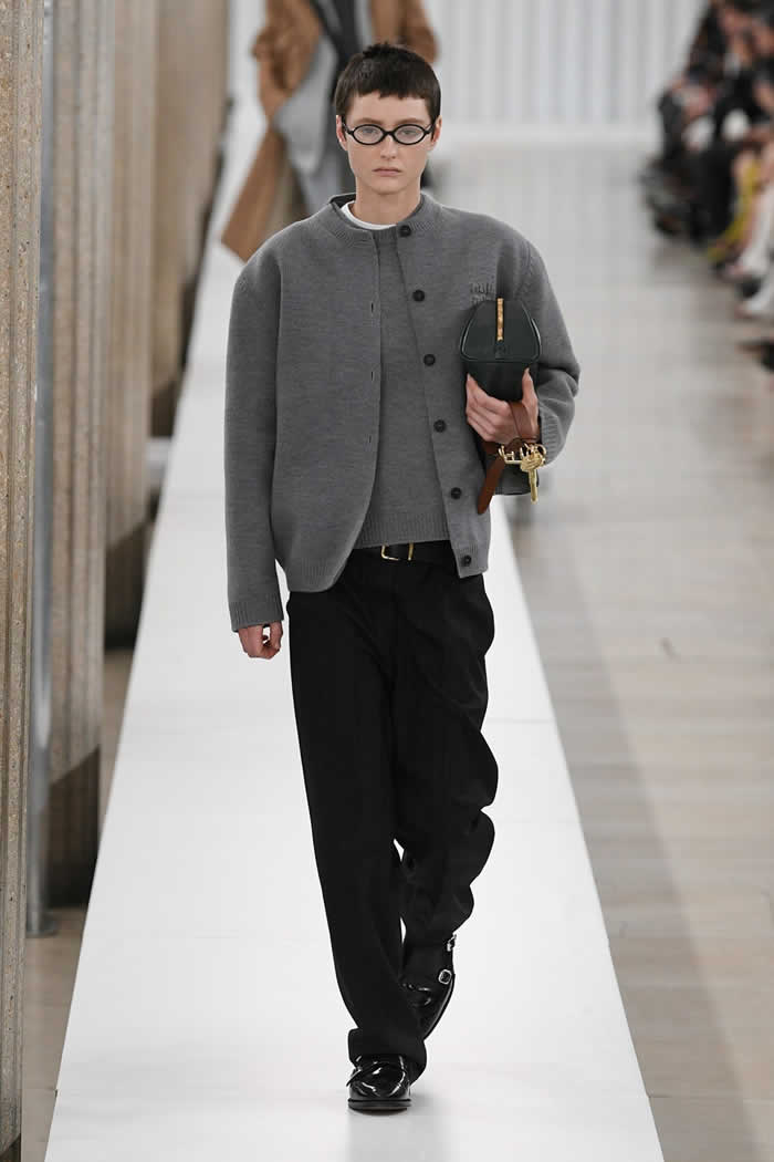 Miu Miu Fall 2023 Ready-to-Wear Collection (35)
